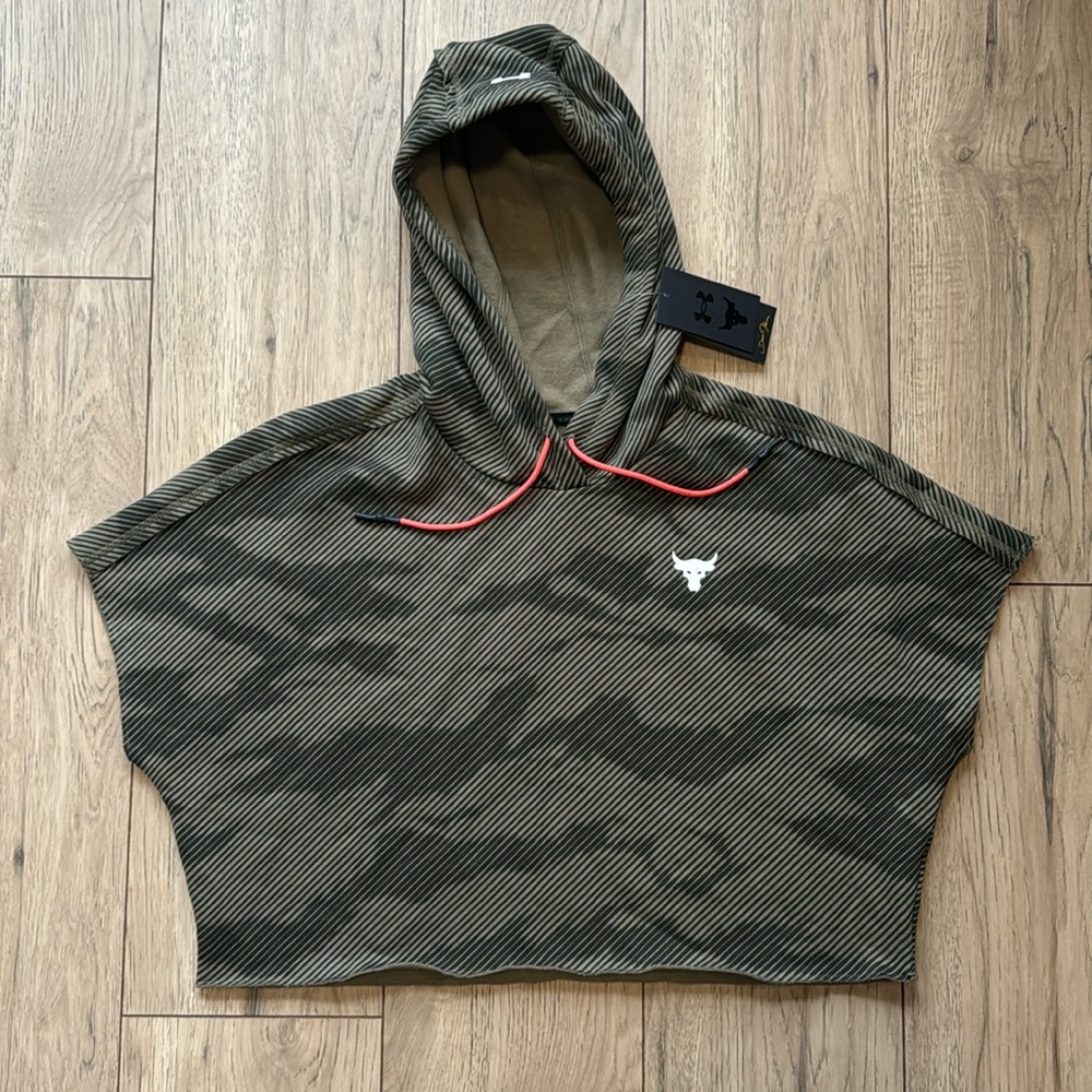 NWT Under Armour Project Rock Cropped Green Women’s Gym Lifting Workout Hoodie